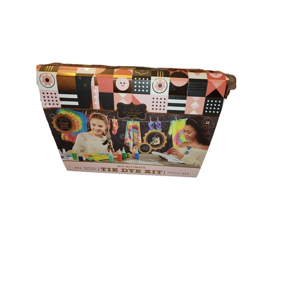 FAO Schwarz DIY Ultimate Tie Dye Kit 148pc Custom Fashion Art Set with Tote Bag